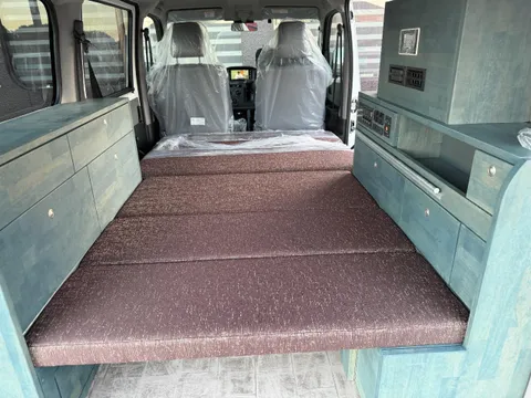 Toyota TownAce Van
