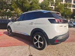Peugeot 4008