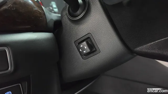 Genesis G90 (EQ900)