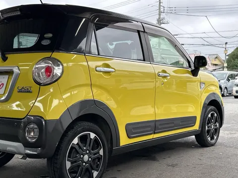 Daihatsu Cast