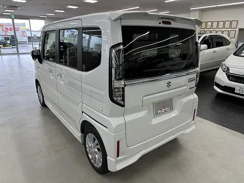 Suzuki Spacia Custom