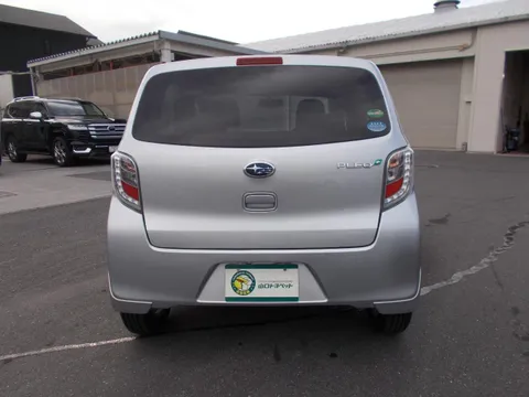 Subaru Pleo