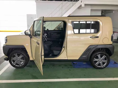 Daihatsu Taft