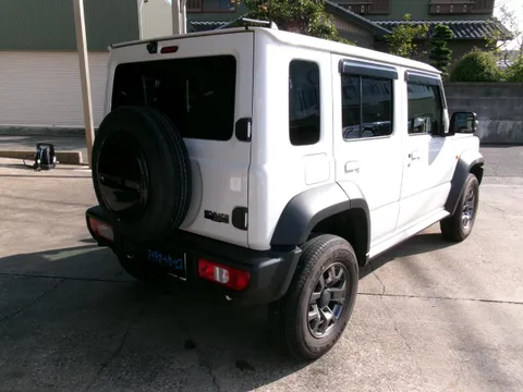 Suzuki Jimny Nomade