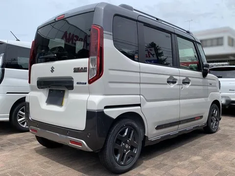 Suzuki Spacia Gear