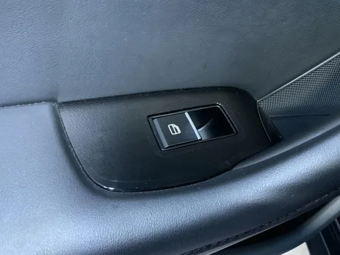 Mazda MAZDA3 Sedan