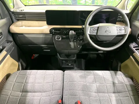 Mitsubishi Delica Mini