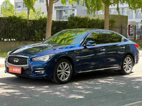 Infiniti Q50L