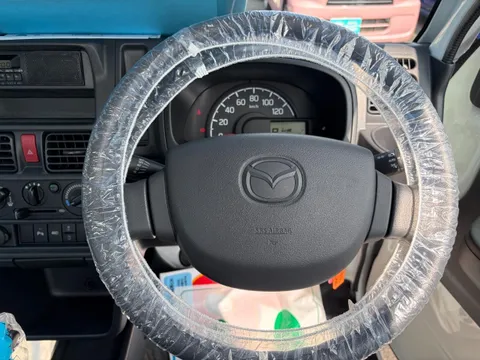 Mazda Scrum Truck