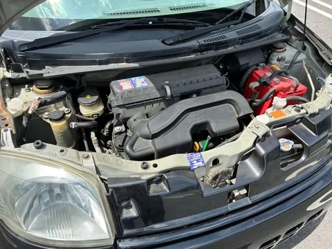Daihatsu Esse