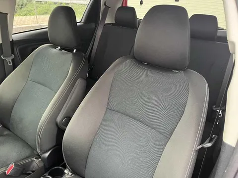 Toyota Yaris (Vitz)