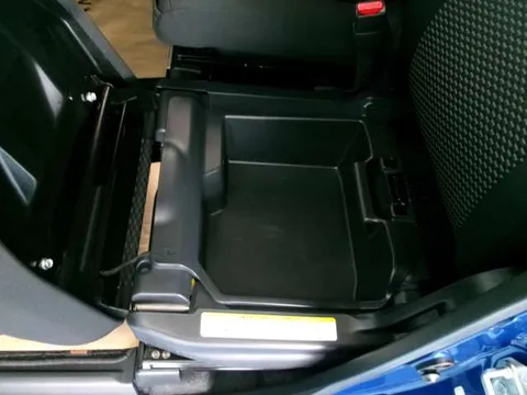 Toyota Pixis Mega