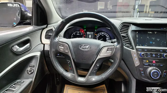 Hyundai Grand Santa Fe (Maxcruz)