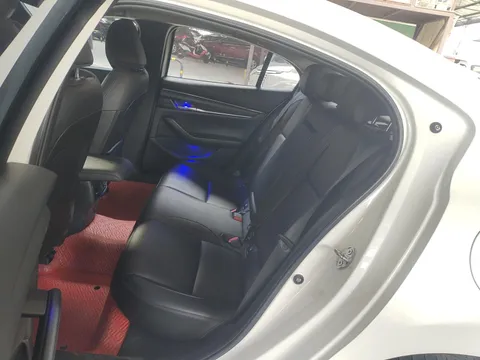 Mazda Mazda 3