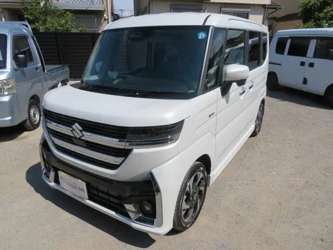 Suzuki Spacia Custom