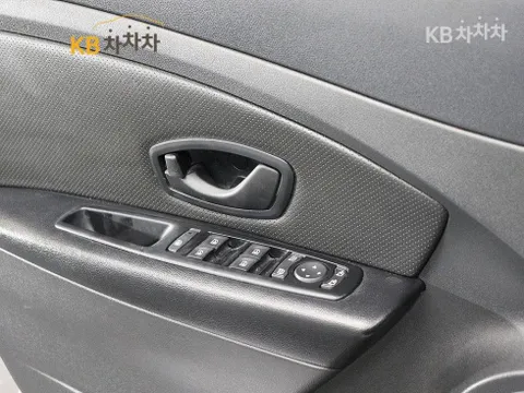 Renault SM3