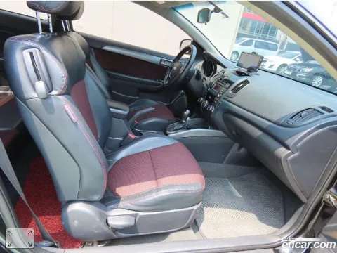 Kia Cerato (Forte)