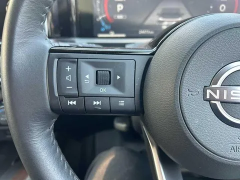 Nissan Note Aura