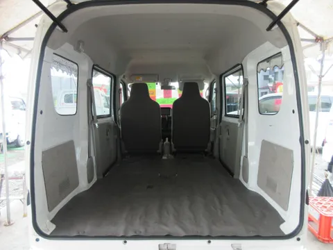 Nissan Clipper