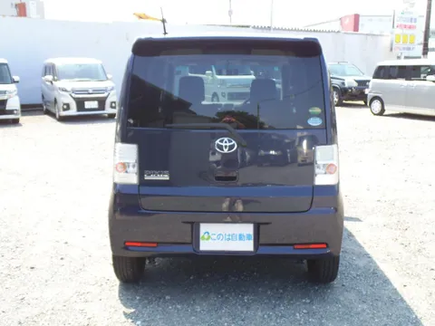 Toyota Pixis Space
