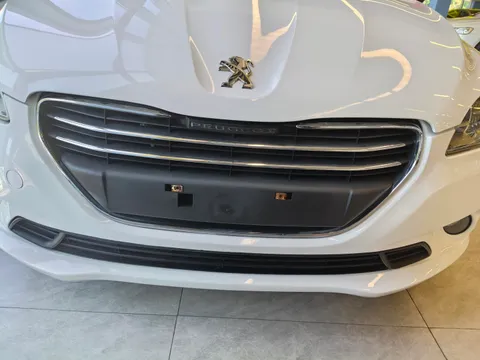 Peugeot 301