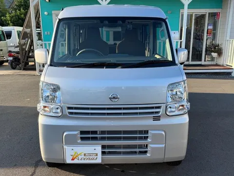 Nissan Clipper