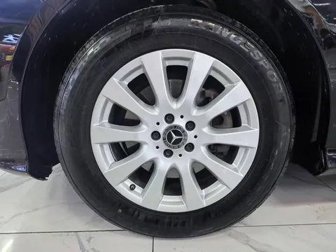 Mercedes-Benz R-Class