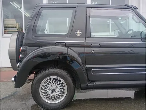 Mitsubishi Pajero JR