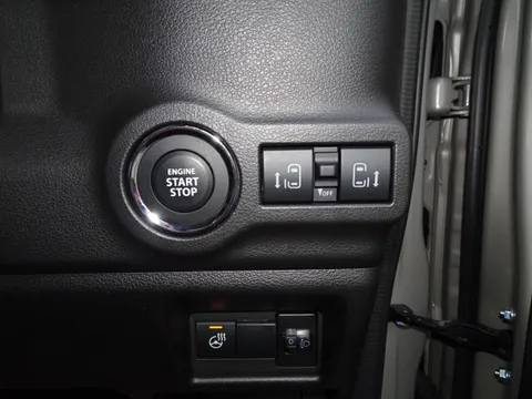 Suzuki Spacia Gear