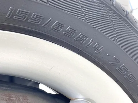 Daihatsu Mira Tocot