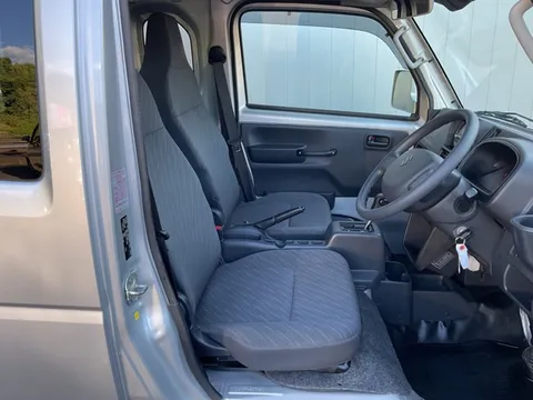 Suzuki Carry