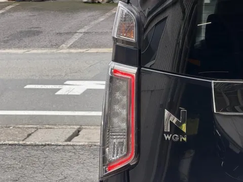 Honda N-WGN Custom