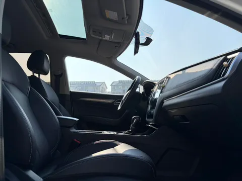 Roewe i6 Classic
