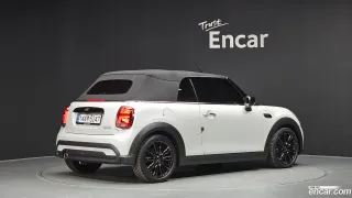 MINI Cooper Convertible