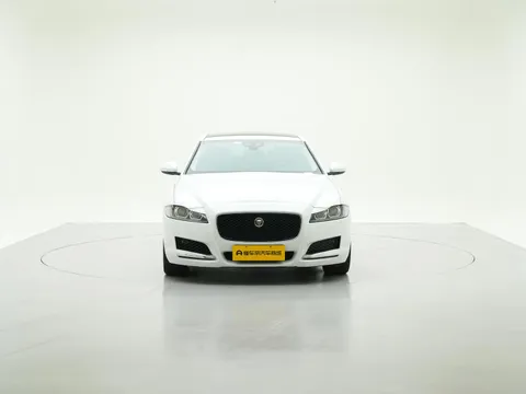 Jaguar XFL
