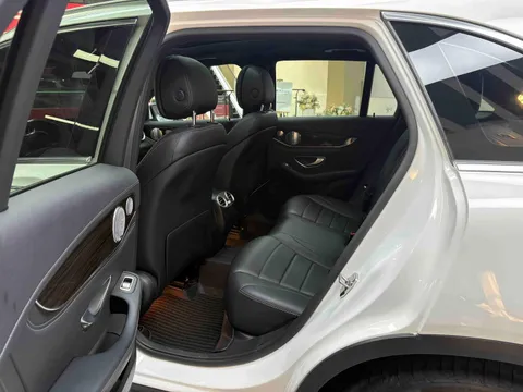 Mercedes-Benz Mercedes-Benz GLC