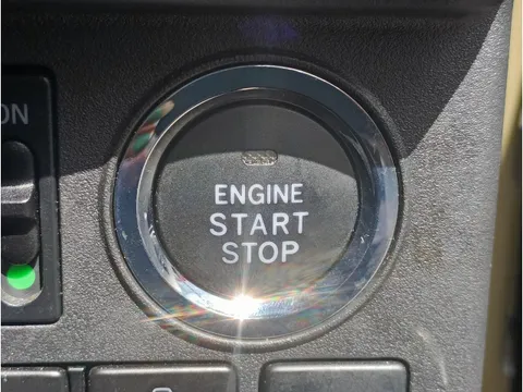 Toyota Pixis Mega