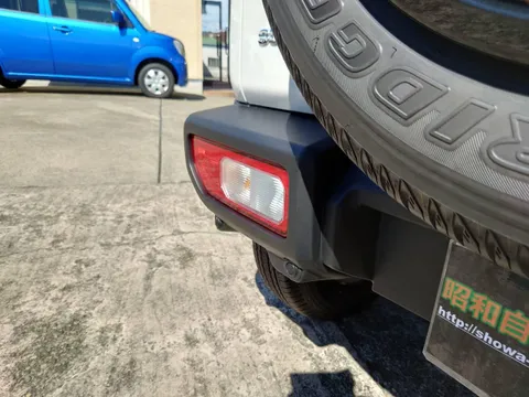 Suzuki Jimny Nomade