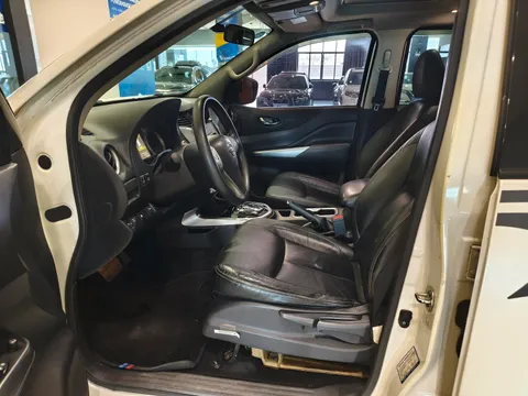 Nissan Terra