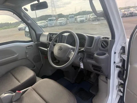 Nissan Clipper