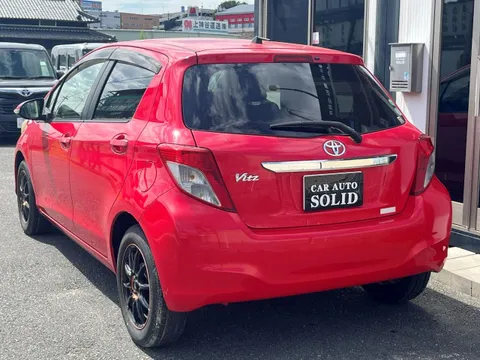 Toyota Yaris (Vitz)