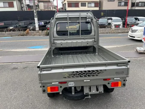 Suzuki Super Carry