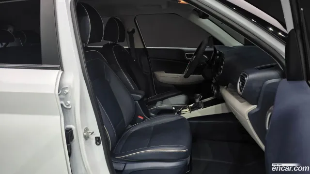 Hyundai Venue
