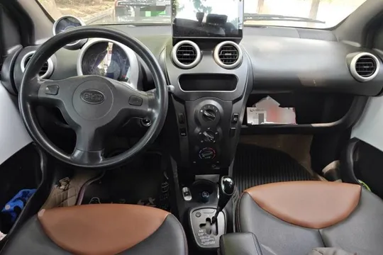 BYD F0