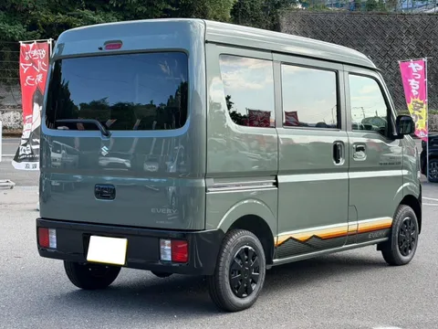 Suzuki Every