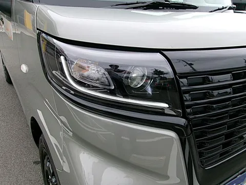 Suzuki Spacia Base