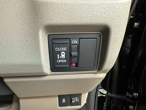 Honda N-BOX Joy