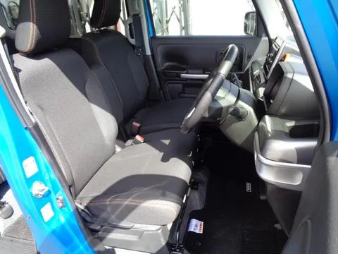 Suzuki Spacia Gear