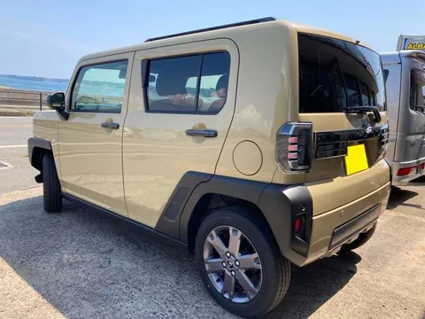 Daihatsu Taft