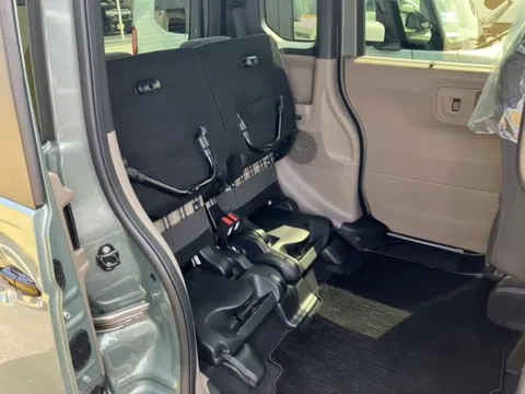 Honda N-BOX Joy